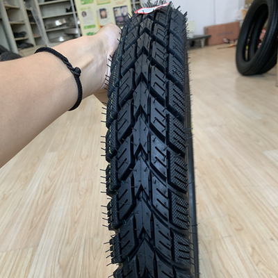 Achetez un pneu de moto 17 avec 35% à 55% de caoutchouc Dans les 25 jours
