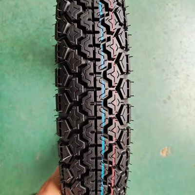 90/90-18 Pneus de course pour motocycle Pneus sans tube Durable Durée de vie 20000 KM Boîtier de pneu