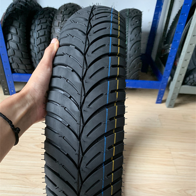 Fabricants de pneus de motocyclettes sur le marché africain avec une durée de vie de 20000 KM 110/80 17