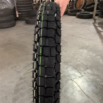 Délai de livraison Dans les 25 jours 300x18 pneus de moto avec boîtier de pneus durable