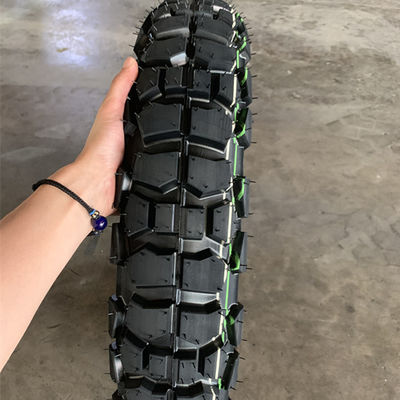 Super 460-18 pneus et tubes de motos en caoutchouc pour le port de Qingdao