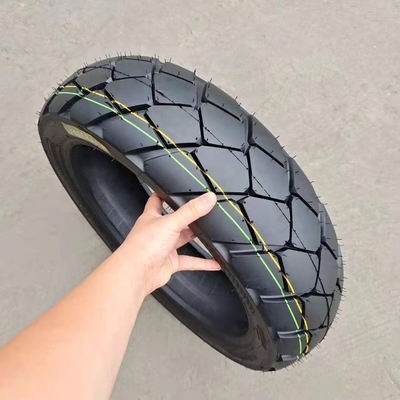 Le modèle de conception approfondie du pneu de moto 150/70-17 150/80-17 160/60-17 160/70-17 160/80-17