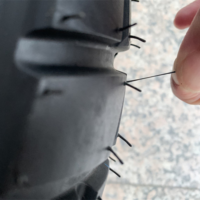 Roues et pneus de moto à prix abordable 110/90-17 TL pour le marché africain