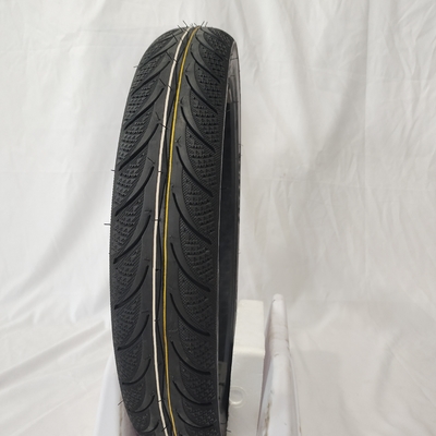 2.8kg 80/90-17 pneumatique de moto sans tube 809017 pour le marché du Cambodge Malaisie Philippines