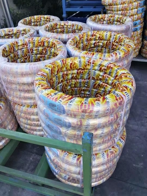 Pneus de moto de caoutchouc super 3,00-17 pouces avec FOB Qingdao