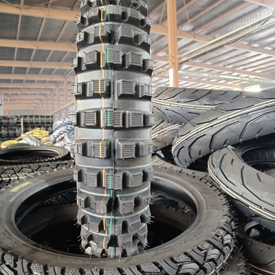 110/90-16 Pneus pour motocycle mrf 110 90 16 pour les acheteurs du Moyen-Orient 35%-45% Contenu en caoutchouc