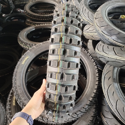 110/90-16 Pneus pour motocycle mrf 110 90 16 pour les acheteurs du Moyen-Orient 35%-45% Contenu en caoutchouc