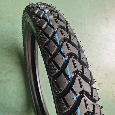 Résistance à la traction élevée 3.00-18 Pneus et tubes de moto de course