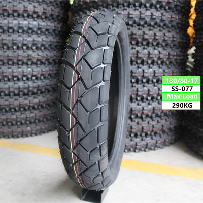 130/80-17 130/80/17 Pneus de moto pour le marché du Moyen-Orient Charge QTY/40'HQ 13000PCS