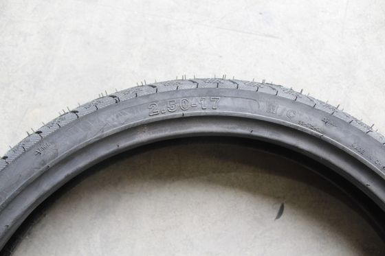 13000PCS Charge QTY/40'HQ 250/17 Tube et pneu pour Camara Moto Tubo Intérieur Neumatico