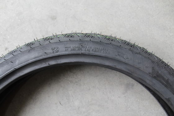 13000PCS Charge QTY/40'HQ 250/17 Tube et pneu pour Camara Moto Tubo Intérieur Neumatico