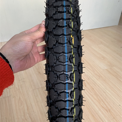 Conception approfondie de pneus de moto 275-18 pour la collaboration sur le marché africain