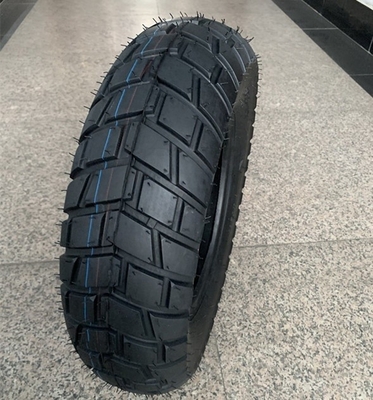 Super pneu de moto 130/90-10 avec 35% à 55% de caoutchouc et longue durée de vie