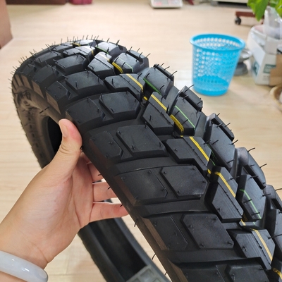 20000 KM Work Life Pneus de moto 110/90-17 TL pour le port de Qingdao