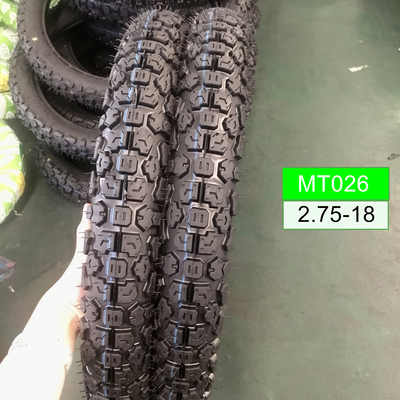 Pneus de motocyclette 2,75-18 275 18 pour en Inde Pneus de vélo TT 2,6 kg TL 2,9 kg