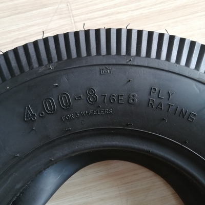 20000 KM de durée de vie et 5000 pièces par jour Capacité de production de pneus pour motocyclettes 4,00-8