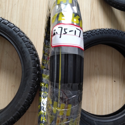 Maxxis 2.75-17 pneus de moto avec 6 PR Ply Rating et 40% de teneur en caoutchouc