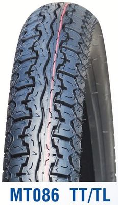 3.00-17 Pneus de moto et tubes naturels au Nigeria Marché avec 30% à 45% de caoutchouc