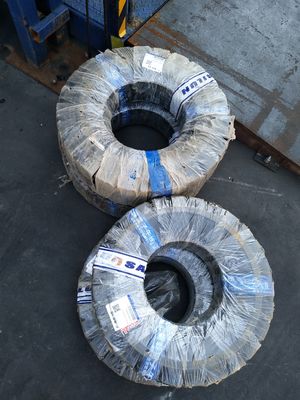 Top 3.00-17 Pneus de moto avec délai de livraison dans les 25 jours et boîtier de pneus