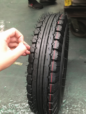 Pneus et tubes de motocyclettes 400-8 PLY Rating 6/8 PR pour une performance supérieure