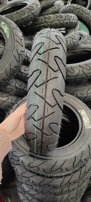 35% 40% 45% Rueebr contenu Pneus de moto 10 pouces 3,00-10 3,50-10 pour vos besoins