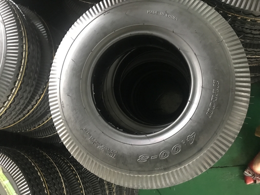 4.00-8 Taille du pneu Tuk Tuk MRF Roue à trois roues pour le remplacement/réparation