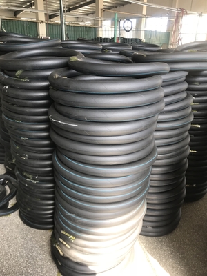 Tubes intérieures pour moto à prix abordable Port de chargement de Qingdao Port Made