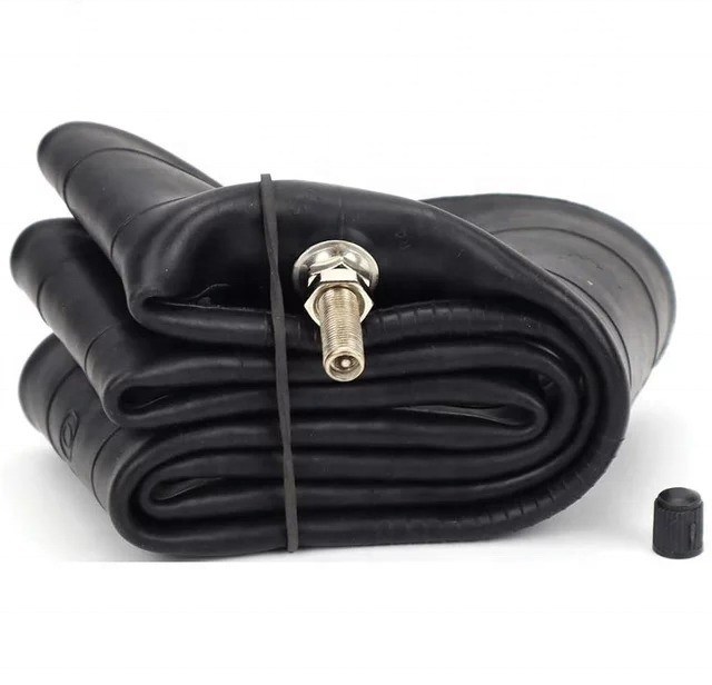 Casque de pneu noir 90/90-18 Tube intérieur de moto pour le marché brésilien