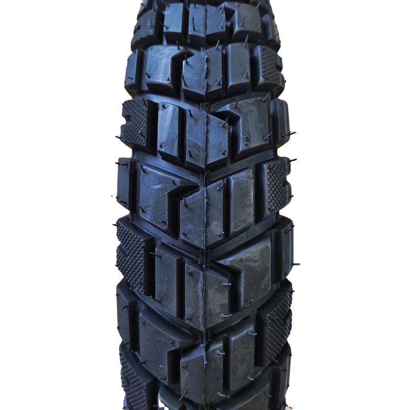 110/90-16 Pneus de moto avec 6PR/8PR Ply Rating et service OEM acceptable