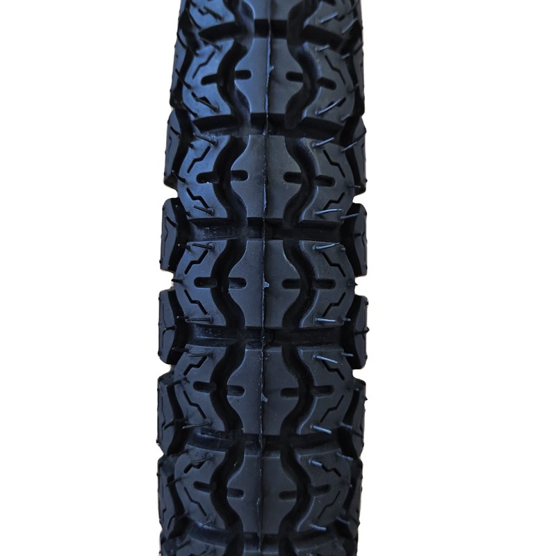 Produit 3.00-18 Pneus sans tube pour motocycle pour vos besoins