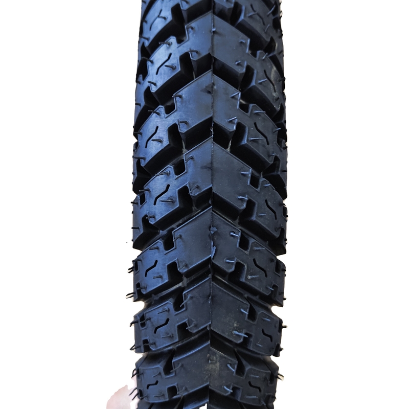 Pneus naturels en caoutchouc pour motocyclettes en boîtier Pneus résistants à l'usure directe Pneus pour motocyclettes3.00-17