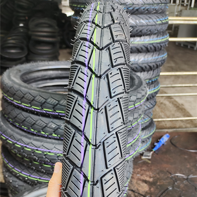 275-17 Super caoutchouc pneu de moto et tube 275X17 2.75-17 Avec 2,3/2,6 kg de poids