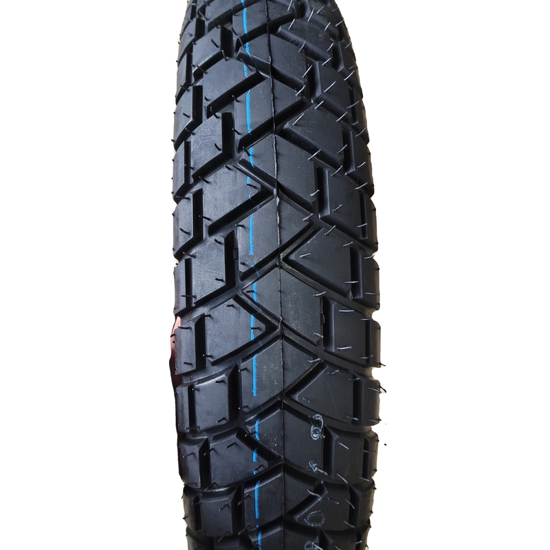 Contenu en caoutchouc de 35% à 55% 120/80-18 Roues de motocyclettes Pneus