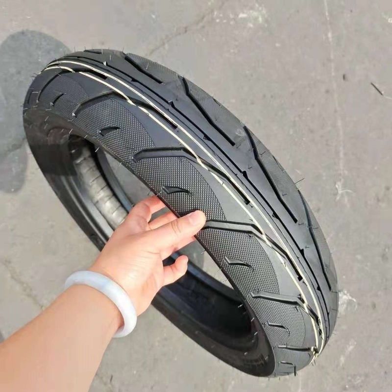 Délai de livraison Dans les 25 jours Réservoir de pneus de moto 120/80-16 120/90-16 130/80-16