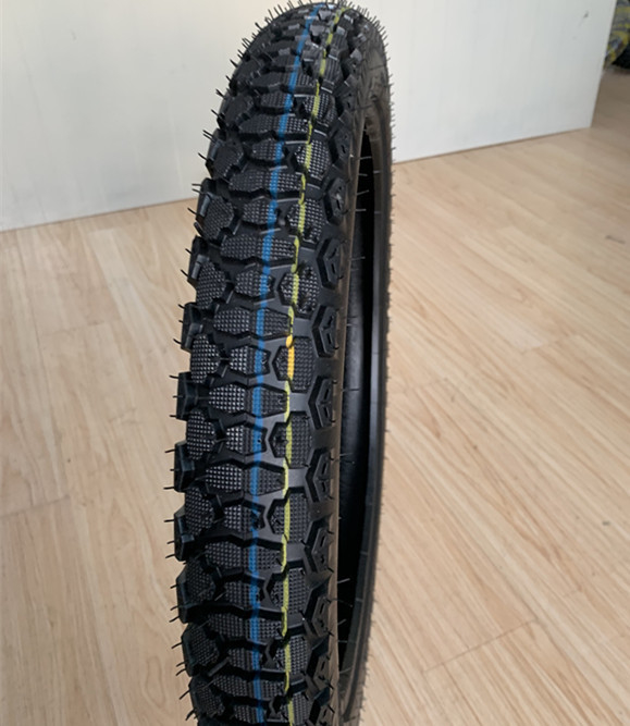 Conception approfondie de pneus de moto 275-18 pour la collaboration sur le marché africain